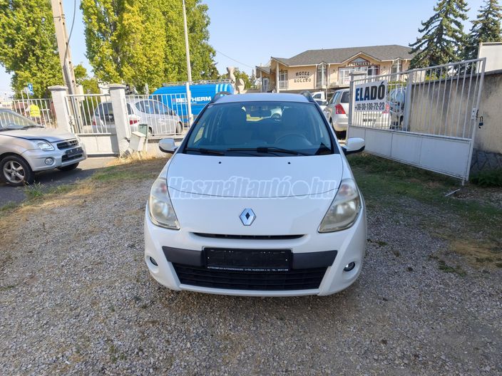 RENAULT CLIO Grandtour 1.2 16V Authentique