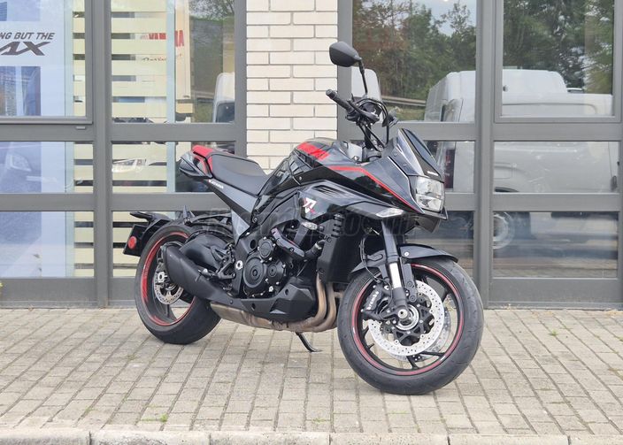 SUZUKI GSX-S 1000 (KATANA)