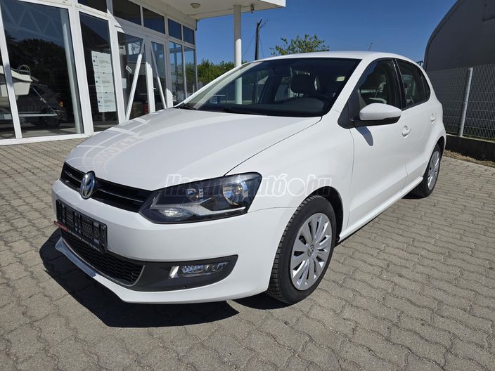 VOLKSWAGEN POLO V 1.2 TSi 90 BMT Comfortline