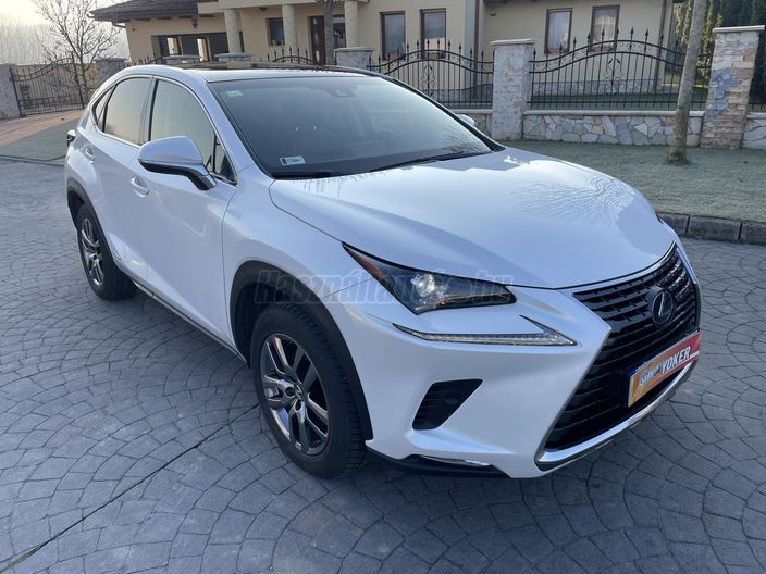LEXUS NX 300h Elegance Safety CVT