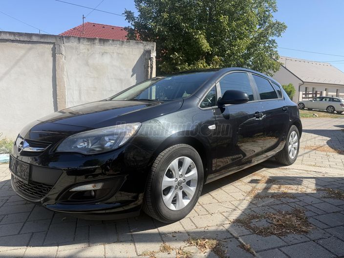 OPEL ASTRA J 1.4 T Active