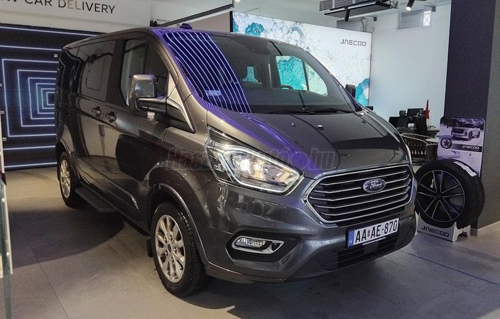 FORD TOURNEO