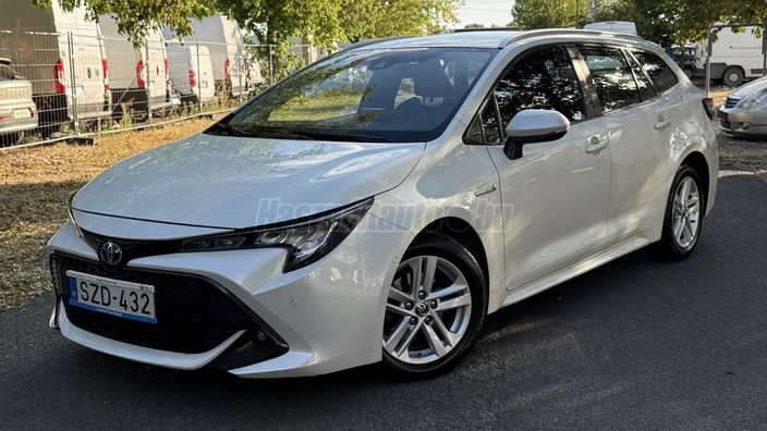 TOYOTA COROLLA Touring Sports 1.8 Hybrid Comfort Tech e-CVT