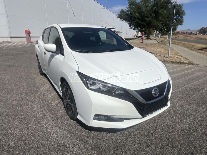 NISSAN LEAF N-Connecta 40kWh (Automata)