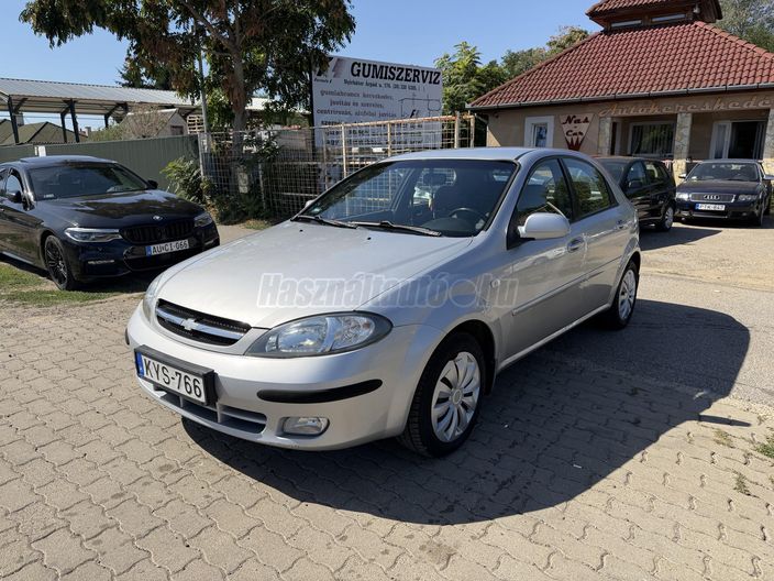 CHEVROLET LACETTI 1.4 16V Star