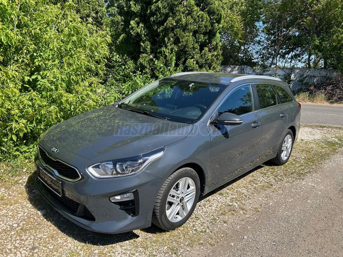 KIA CEE'D Ceed 1.6 CRDi LP Silver