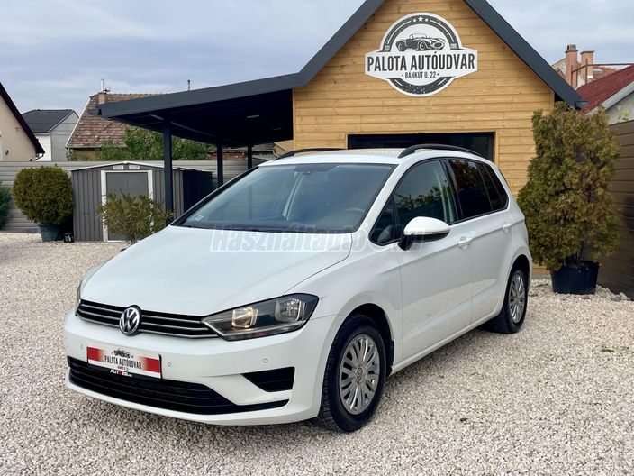 VOLKSWAGEN GOLF SPORTSVAN 1.6 TDI BMT Trendline