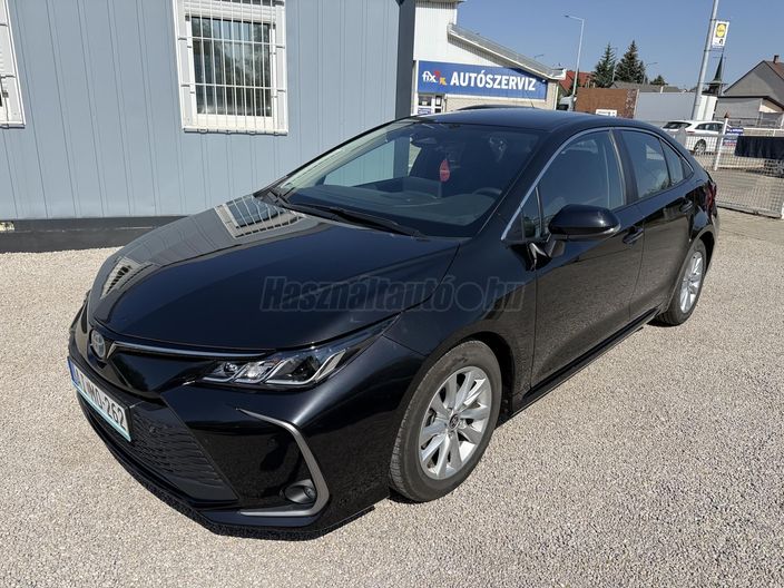 TOYOTA COROLLA Sedan 1.8 Hybrid Comfort e-CVT