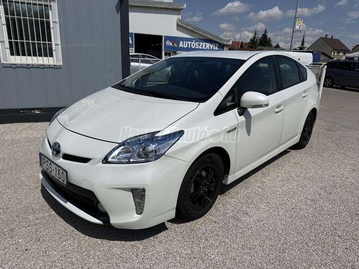 TOYOTA PRIUS 1.8 HSD Executive (Automata)