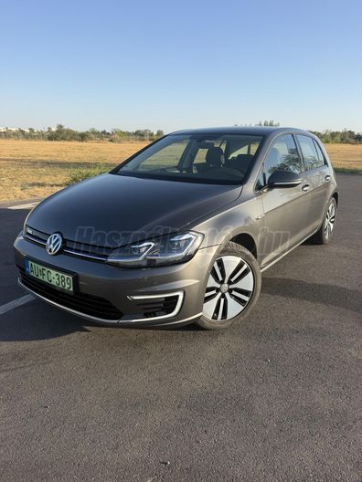 VOLKSWAGEN GOLF VII e-Golf