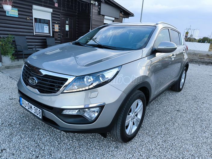 KIA SPORTAGE 1.7 CRDi EX Prémium