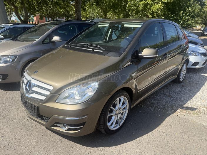 MERCEDES-BENZ B 180 BlueEFFICIENCY
