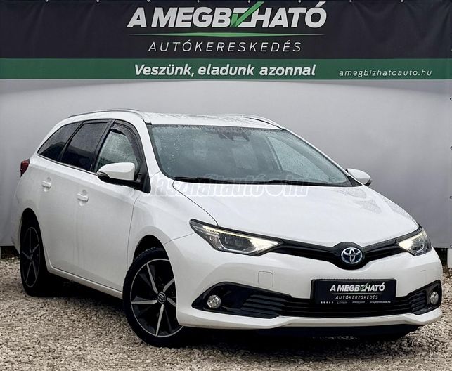 TOYOTA AURIS Touring Sports 1.8 HSD Executive MY17 (Automata)