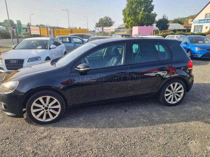 VOLKSWAGEN GOLF VI 1.6 TDi Trendline