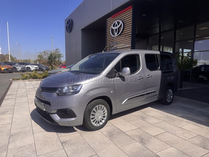 TOYOTA PROACE City Verso 1.2T Shuttle L1H1 [7 személy]