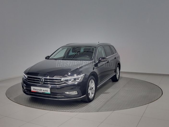 VOLKSWAGEN PASSAT Variant 2.0 TDI SCR Elegance DSG