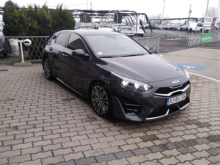 KIA PRO CEE'D ProCeed 1.5 T-GDI Ultimate Edition + DCT