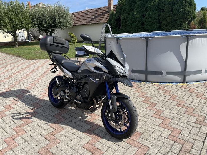 YAMAHA MT-09 TRACER