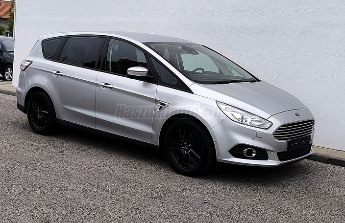 FORD S-MAX 2.0 TDCi Titanium Powershift