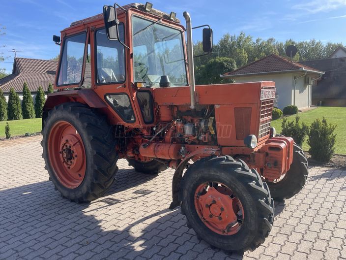 MTZ 82