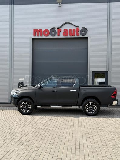 TOYOTA HILUX 2.8 D-4D 4x4 Double Executive
