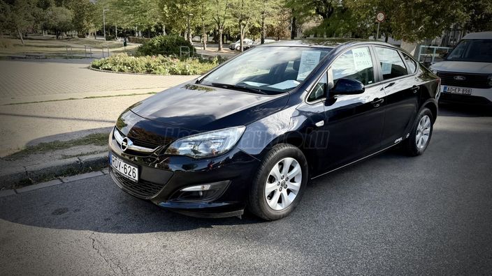 OPEL ASTRA J Sedan 1.6 Enjoy EURO6