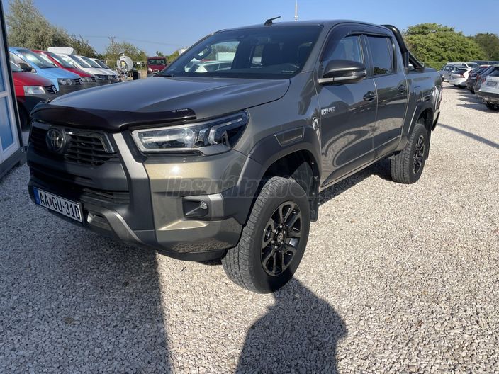 TOYOTA HILUX 2.8 D-4D 4x4 Double Invincible (Automata)