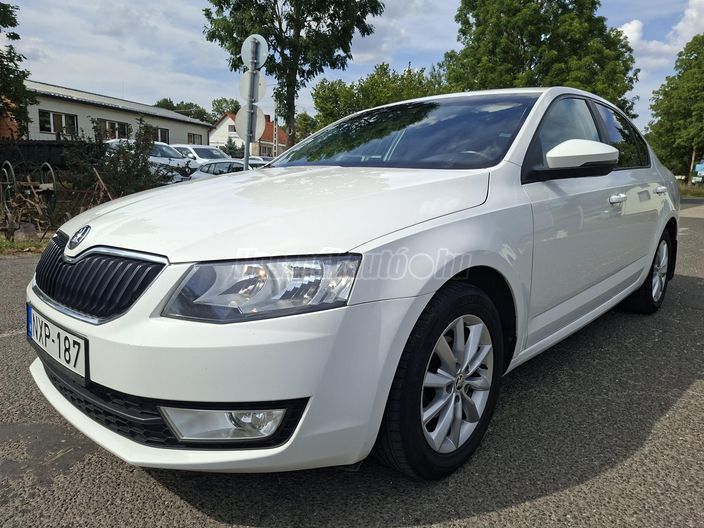 SKODA OCTAVIA 1.6 CR TDI Style