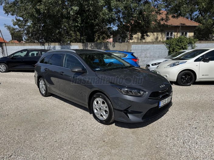 KIA CEE'D Ceed SW 1.5 T-GDI Gold