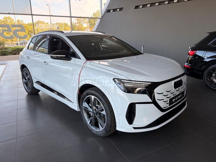AUDI Q4 e-tron (Automata)