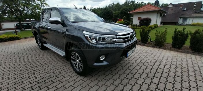 TOYOTA HILUX 2.4 D-4D 4x4 Double Active