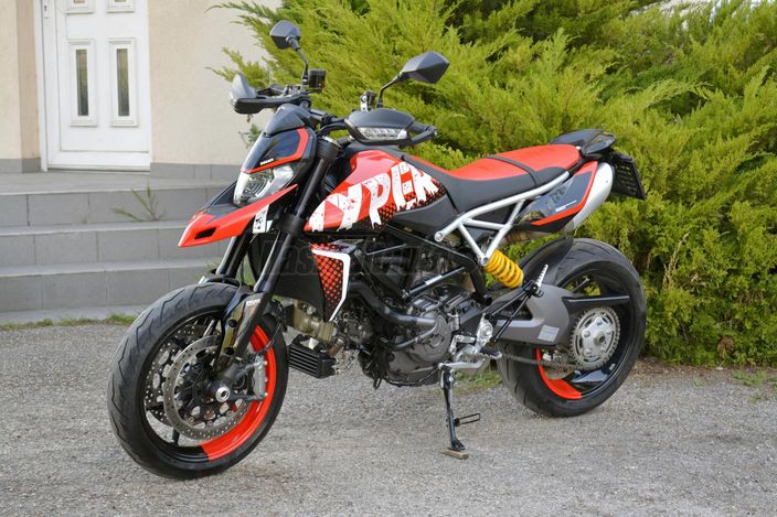DUCATI HYPERMOTARD 950