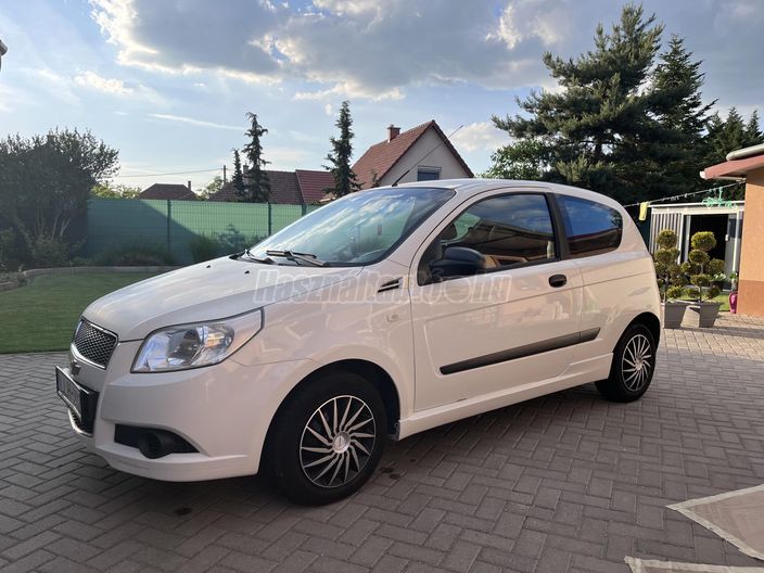 CHEVROLET AVEO 1.2 16V Base