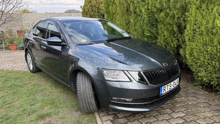 SKODA OCTAVIA 2.0 TSI Style DSG