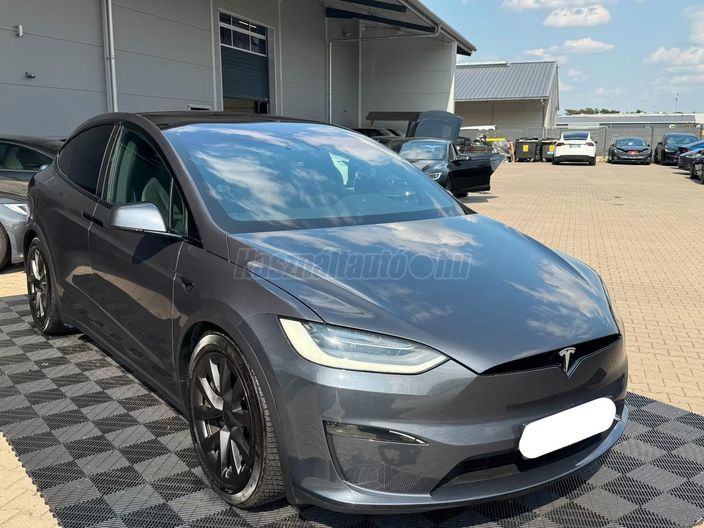 TESLA MODEL X Long Range (Automata) (7 személyes )