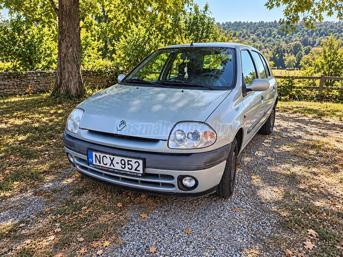 RENAULT CLIO 1.4 RN