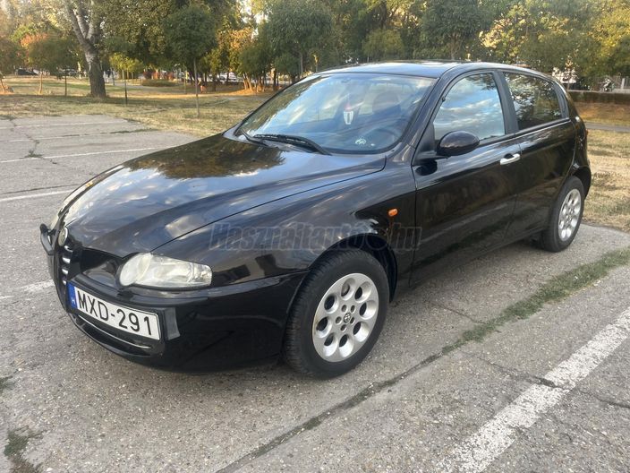 ALFA ROMEO 147 1.6 T. Spark Distinctive