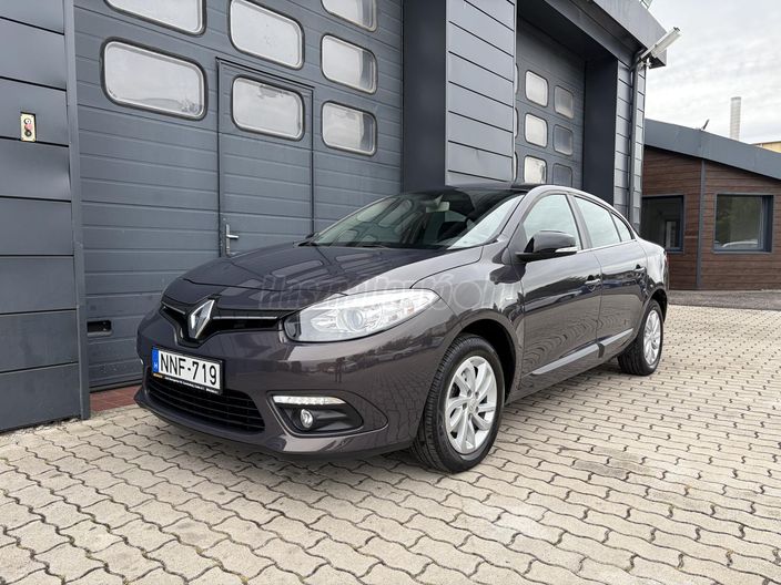 RENAULT FLUENCE 1.6 Limited