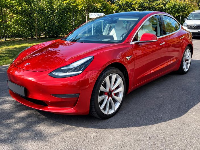 TESLA MODEL 3 Long Range AWD (Automata)