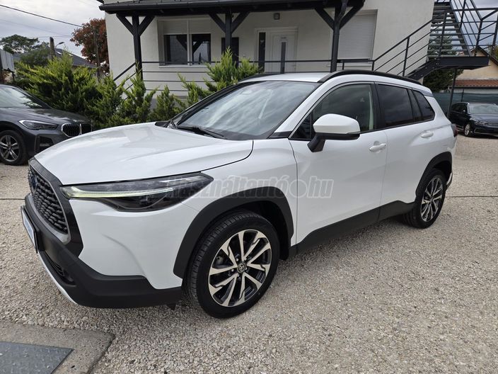 TOYOTA COROLLA CROSS 1.8 Hybrid Style e-CVT
