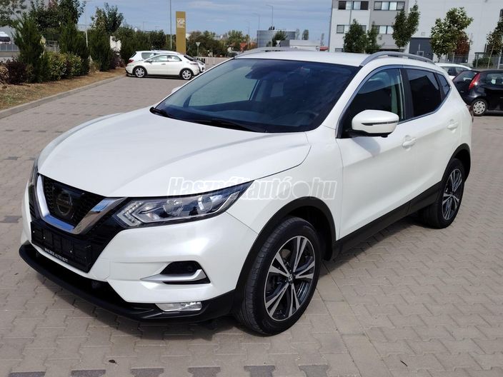 NISSAN QASHQAI 1.6 DIG-T Tekna