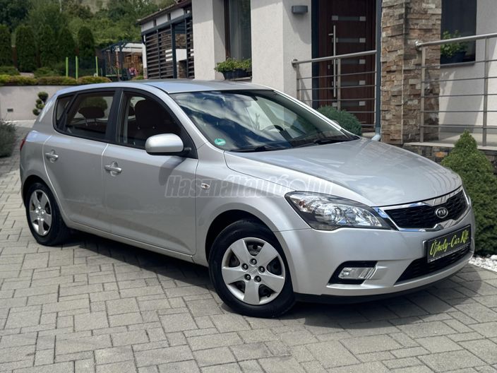 KIA CEE'D 1.4 LX Exclusive