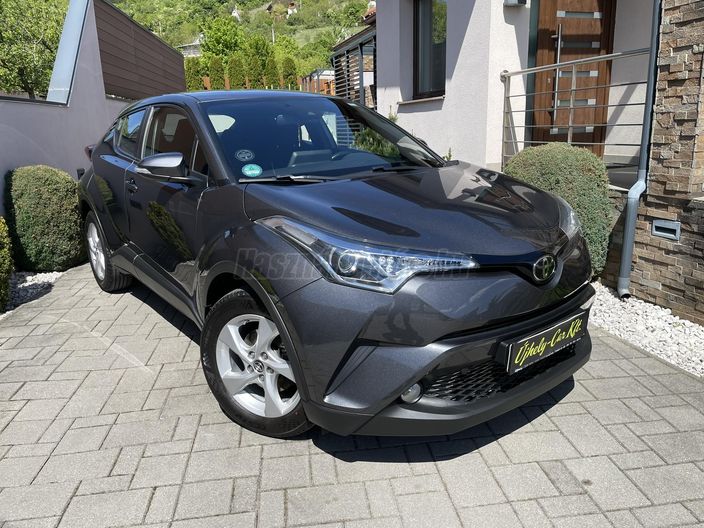 TOYOTA C-HR 1.2T Active