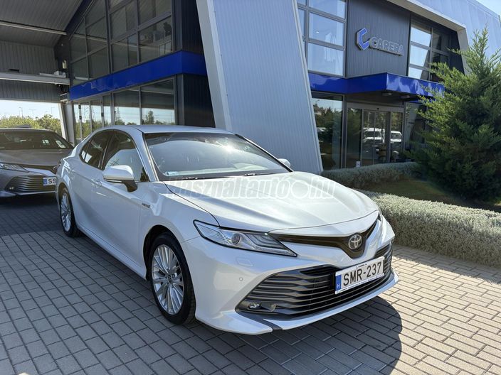 TOYOTA CAMRY 2.5 Hybrid Executive CVT