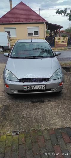 FORD FOCUS 1.6 Ghia