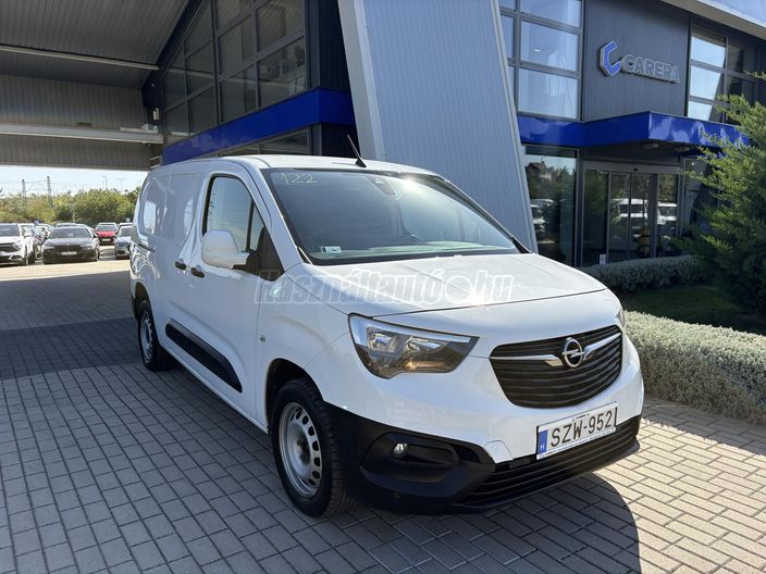 OPEL COMBO Cargo 1.5 DTH L2H1 2.4t Cargo Edition
