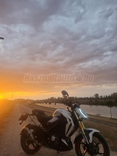 KEEWAY RKF 125