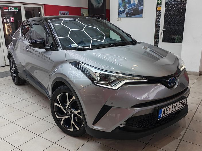 TOYOTA C-HR 1.8 Hybrid Executive e-CVT