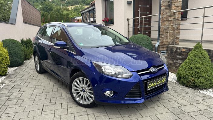 FORD C-MAX 1.6 SCTi EcoBoost Champions