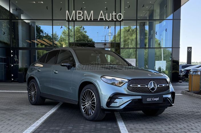 MERCEDES-BENZ GLC 300 e 4Matic 9G-TRONIC Plug-in hybrid
